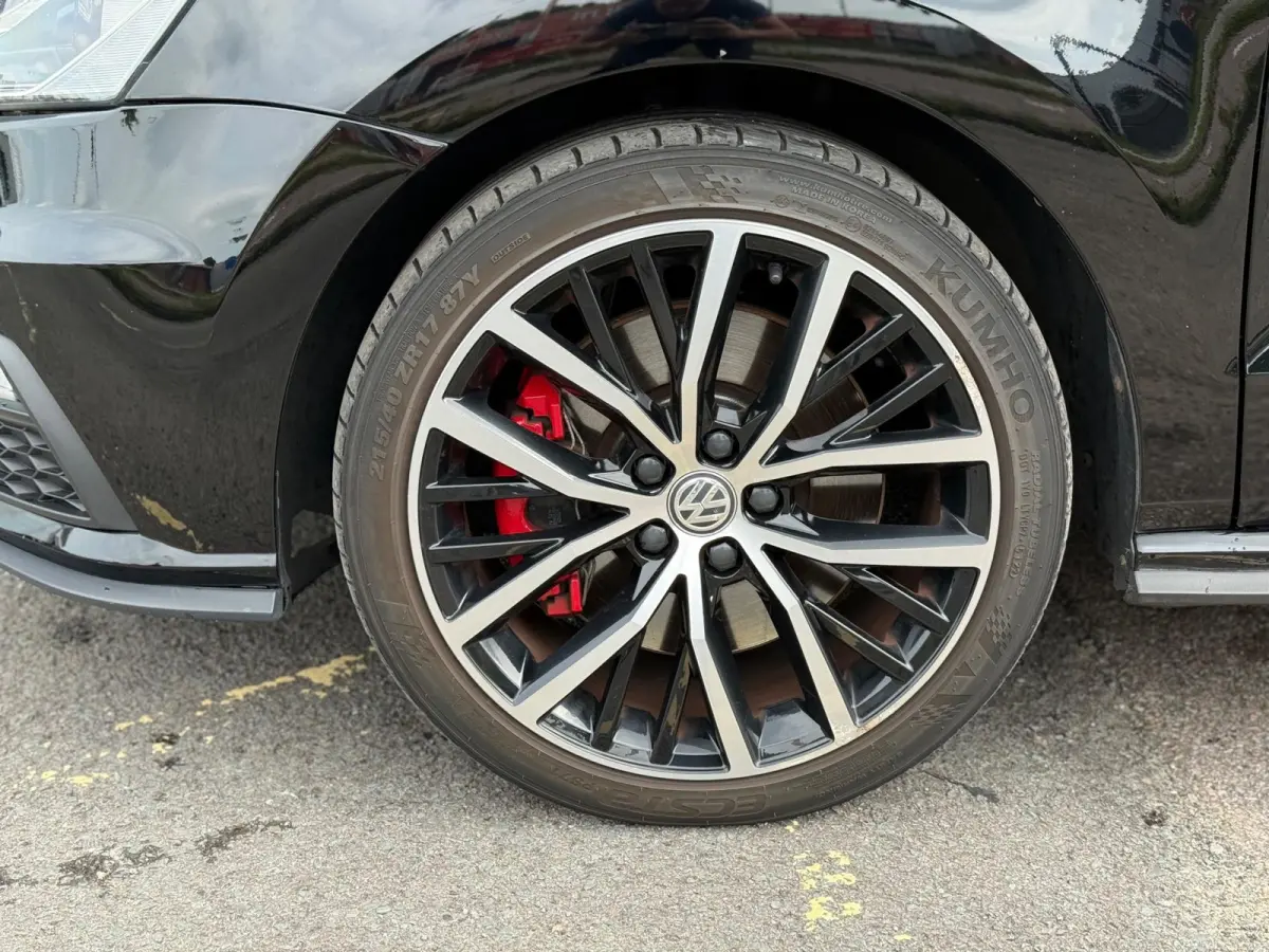 1.8 TSI GTI | Airco | Cruise | Stoelver. |
