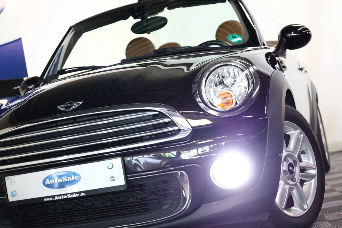 1.6 AUTOMAAT Chili LEDER NAVI BT STOELVW PDC '15
