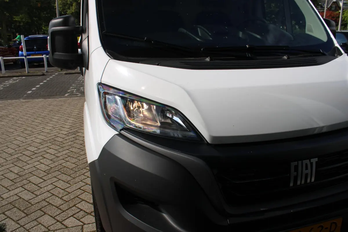 33 2.2 MultiJet 140PK L3H2 | NIEUWE BUS! BPM VRIJ! | ACHTERUITRIJ CAMERA | APPLE CARPLAY/ANDROID AUTO | 3-ZITS | CRUISE CONTROL | CLIMATE CONTROL | DAB+ RADIO | DIGITALE COCKPIT |