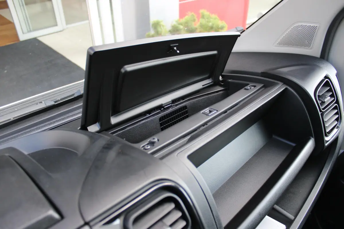 33 2.2 MultiJet 140PK L3H2 | NIEUWE BUS! BPM VRIJ! | ACHTERUITRIJ CAMERA | APPLE CARPLAY/ANDROID AUTO | 3-ZITS | CRUISE CONTROL | CLIMATE CONTROL | DAB+ RADIO | DIGITALE COCKPIT |