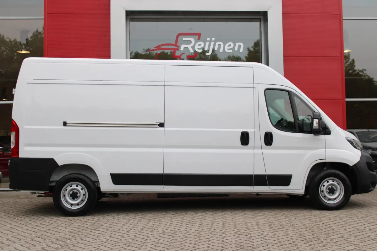 33 2.2 MultiJet 140PK L3H2 | NIEUWE BUS! BPM VRIJ! | ACHTERUITRIJ CAMERA | APPLE CARPLAY/ANDROID AUTO | 3-ZITS | CRUISE CONTROL | CLIMATE CONTROL | DAB+ RADIO | DIGITALE COCKPIT |
