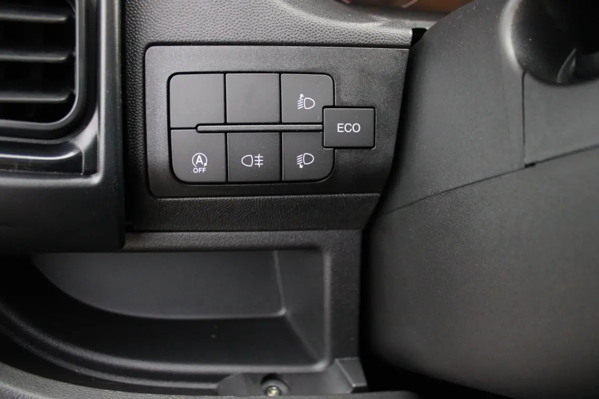 33 2.2 MultiJet 140PK L3H2 | NIEUWE BUS! BPM VRIJ! | ACHTERUITRIJ CAMERA | APPLE CARPLAY/ANDROID AUTO | 3-ZITS | CRUISE CONTROL | CLIMATE CONTROL | DAB+ RADIO | DIGITALE COCKPIT |