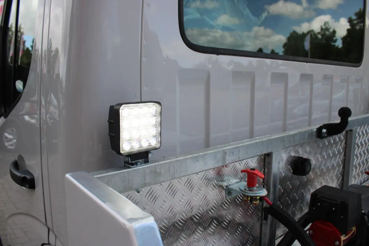 T35 2.3 dCi 165PK L3 | OPRIJWAGEN | AUTOTRANSPORTER | 3500KG | LIER | CRUISE CONTROL | AIRCO | ZEEPPOMP EN KRAAN | VERLICHTING BUITENZIJDE | TREKHAAK | NIEUWE AUTO! |
