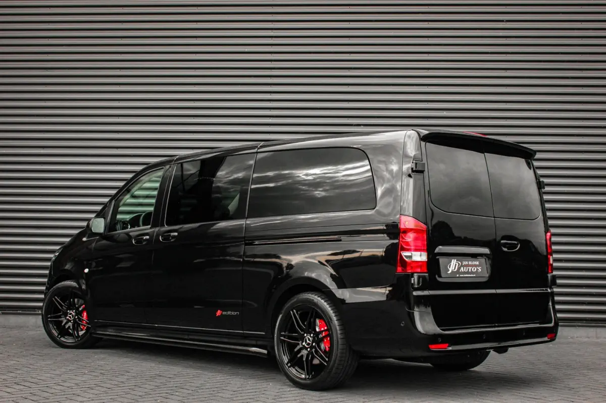 119 CDI L3 SPORT DUBBEL CABINE / DC / BPM VRIJ / FULL BLACK / 2X SCHUIFDEUREN / AMG / VERLAAGD / APPLE CARPLAY