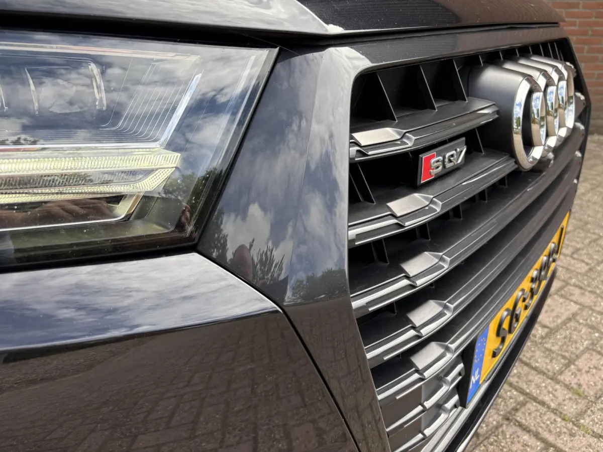 4.0 TDI SQ7 quattro Pro Line + 7p
