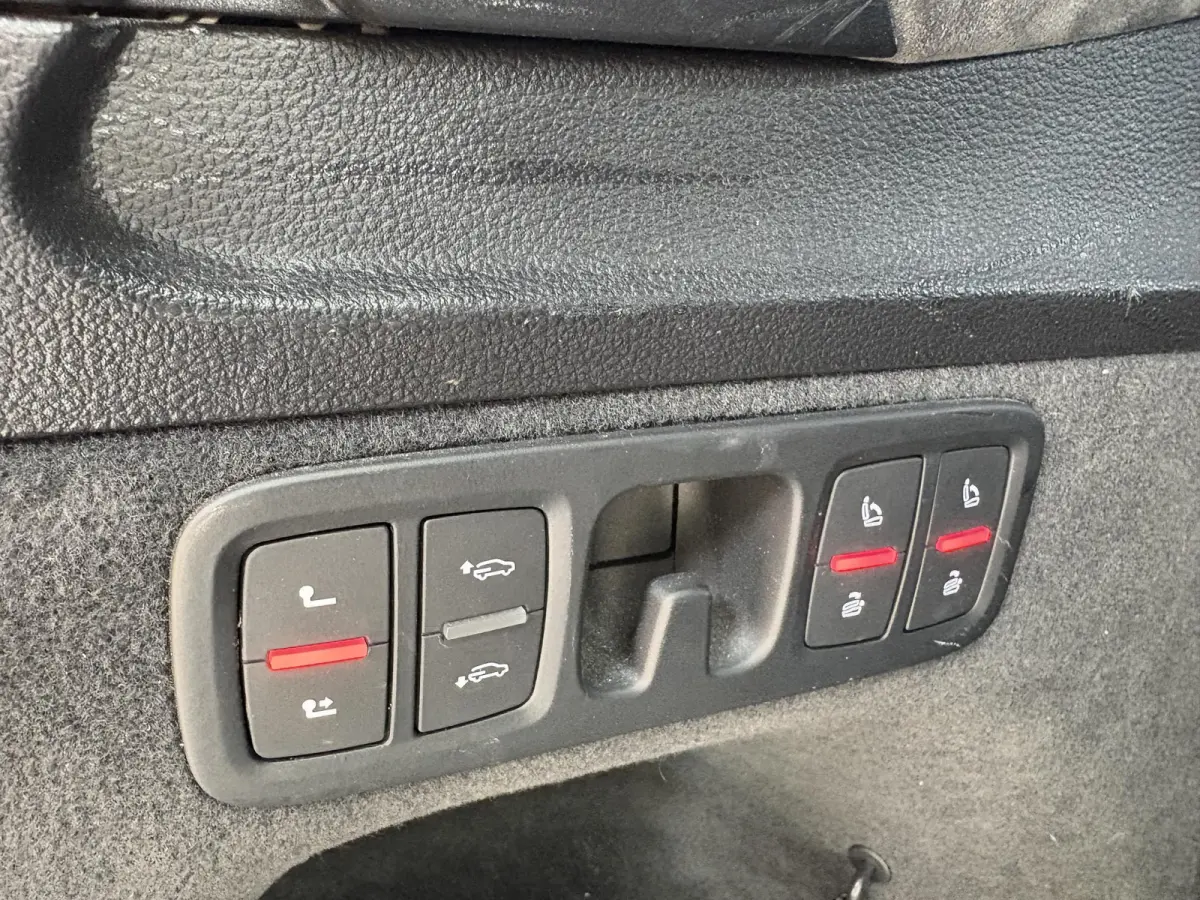 4.0 TDI SQ7 quattro Pro Line + 7p