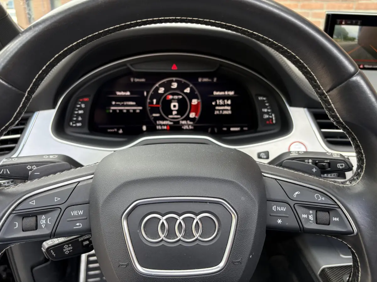 4.0 TDI SQ7 quattro Pro Line + 7p