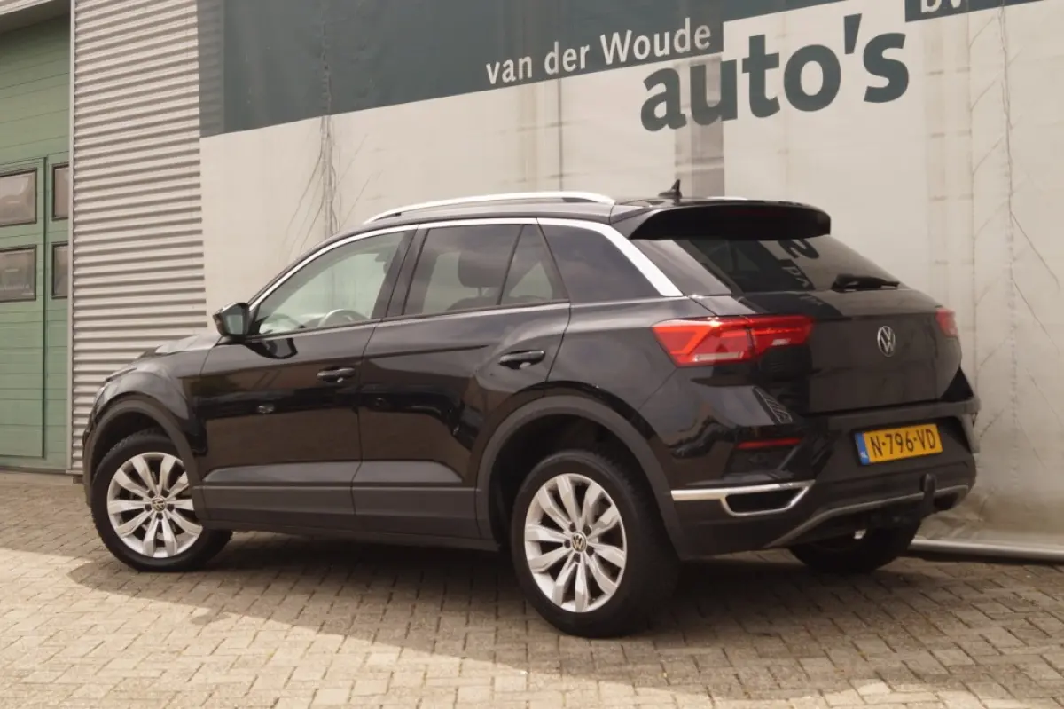 1.5 TSI 150pk DSG Style -NAVI-ECC-CAM-PDC-