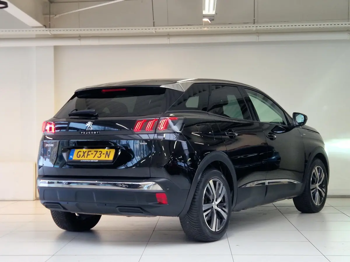 1.6 Plug-in-Hybrid 225pk Allure SOH 94,6% | Navigatie | Achteruitrijcamera | Cruise Control | Apple CarPlay / Android Auto | Climate Control |