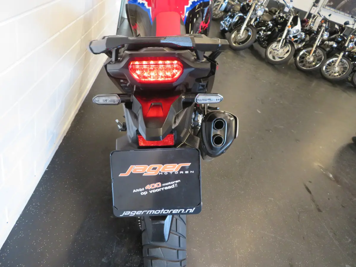 CRF 1100 AFRICA TWIN NIEUWSTAAT!!