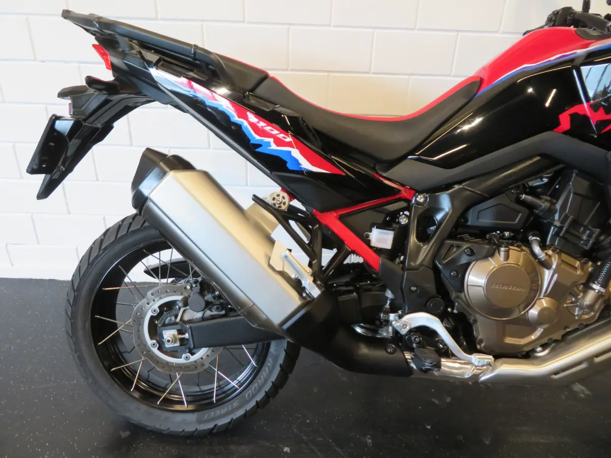 CRF 1100 AFRICA TWIN NIEUWSTAAT!!