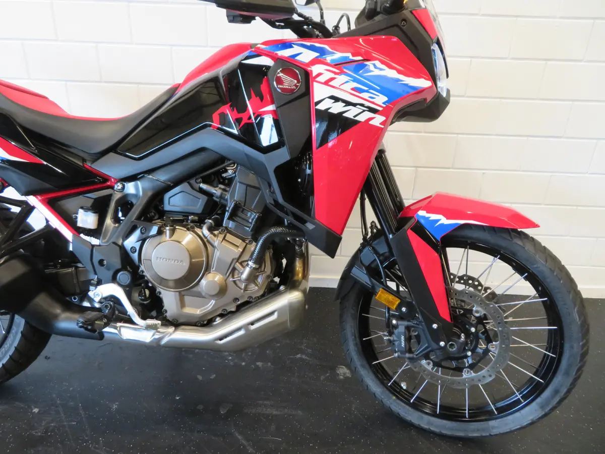 CRF 1100 AFRICA TWIN NIEUWSTAAT!!