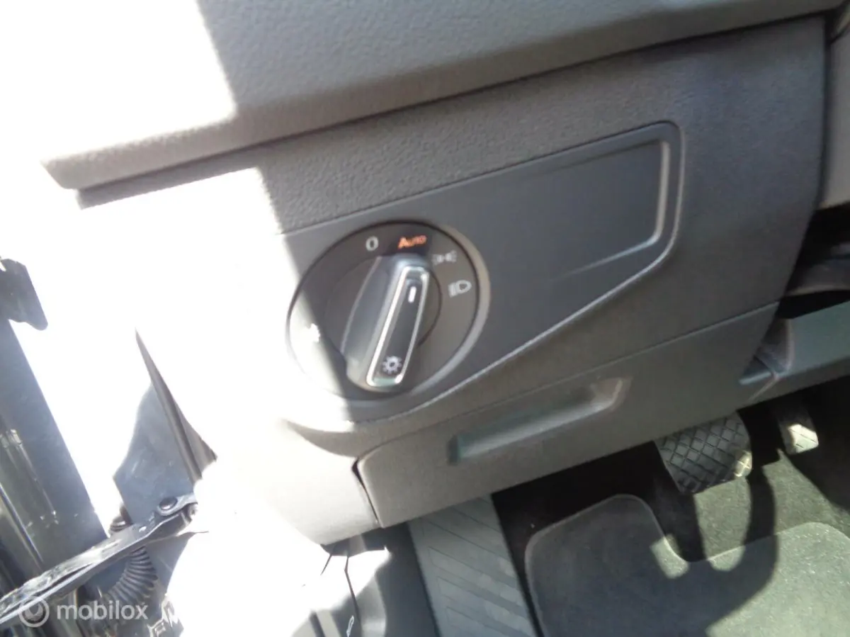 1.5 TSI Elegance/Airco/Navi/Panorama/Virtual/Vol Leer/Memory/Stoel stuur verw/Trekhaak/Lm velgen/1st eig/Nieuwstaat/Heerlijke auto