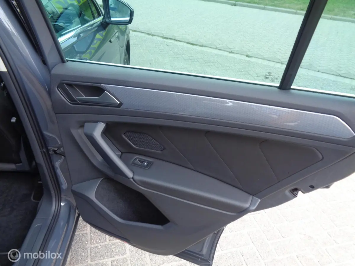 1.5 TSI Elegance/Airco/Navi/Panorama/Virtual/Vol Leer/Memory/Stoel stuur verw/Trekhaak/Lm velgen/1st eig/Nieuwstaat/Heerlijke auto