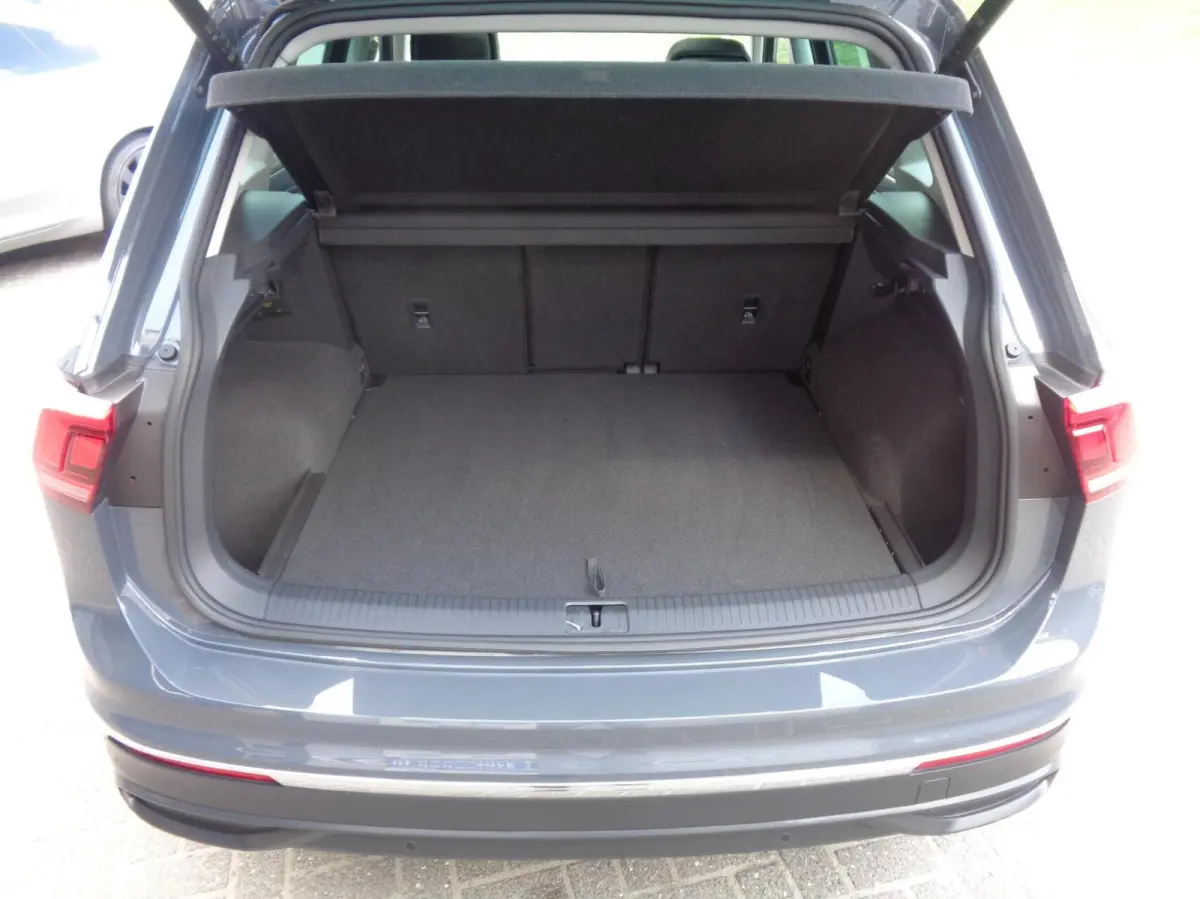 1.5 TSI Elegance/Airco/Navi/Panorama/Virtual/Vol Leer/Memory/Stoel stuur verw/Trekhaak/Lm velgen/1st eig/Nieuwstaat/Heerlijke auto