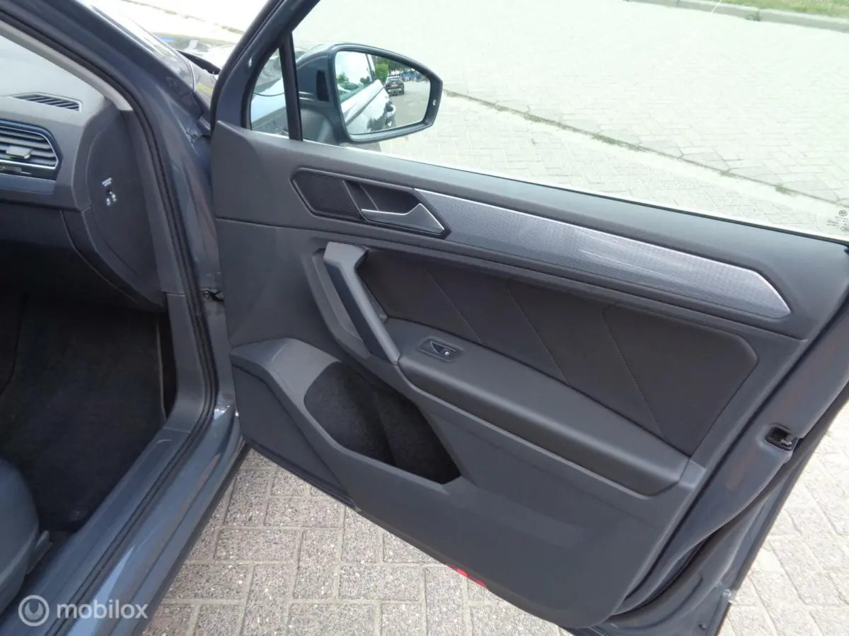 1.5 TSI Elegance/Airco/Navi/Panorama/Virtual/Vol Leer/Memory/Stoel stuur verw/Trekhaak/Lm velgen/1st eig/Nieuwstaat/Heerlijke auto