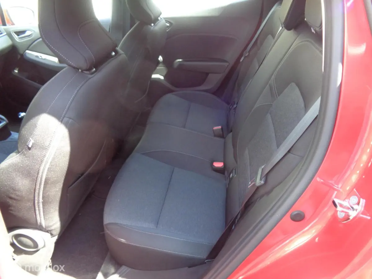 1.0 TCe Intens/Airco/Lm velgen/Carplay/PDC/Cruise/Full LED/1st eig/NIEUWSTAAT