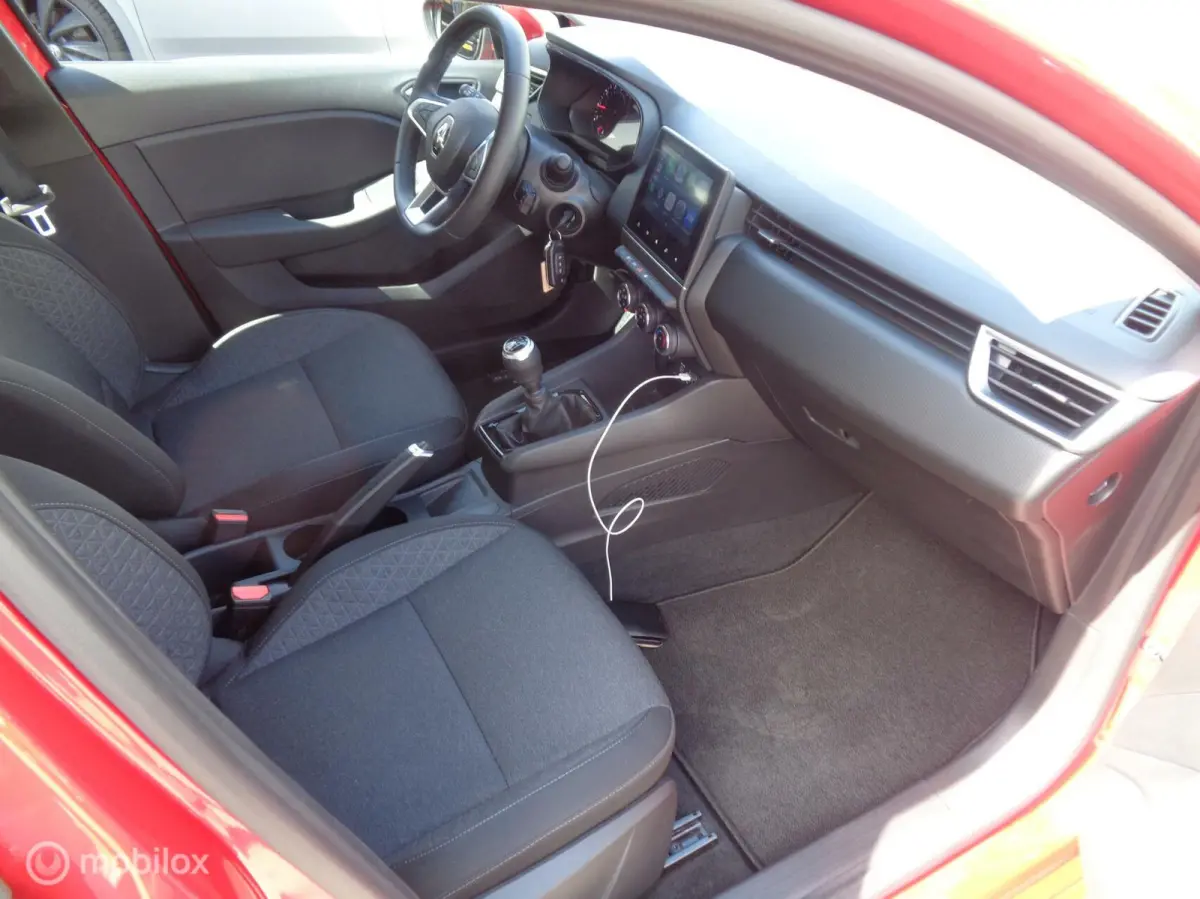 1.0 TCe Intens/Airco/Lm velgen/Carplay/PDC/Cruise/Full LED/1st eig/NIEUWSTAAT