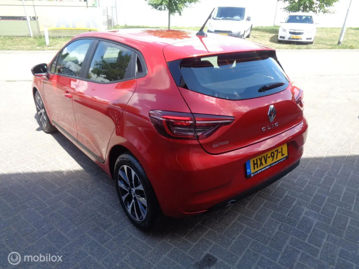 1.0 TCe Intens/Airco/Lm velgen/Carplay/PDC/Cruise/Full LED/1st eig/NIEUWSTAAT