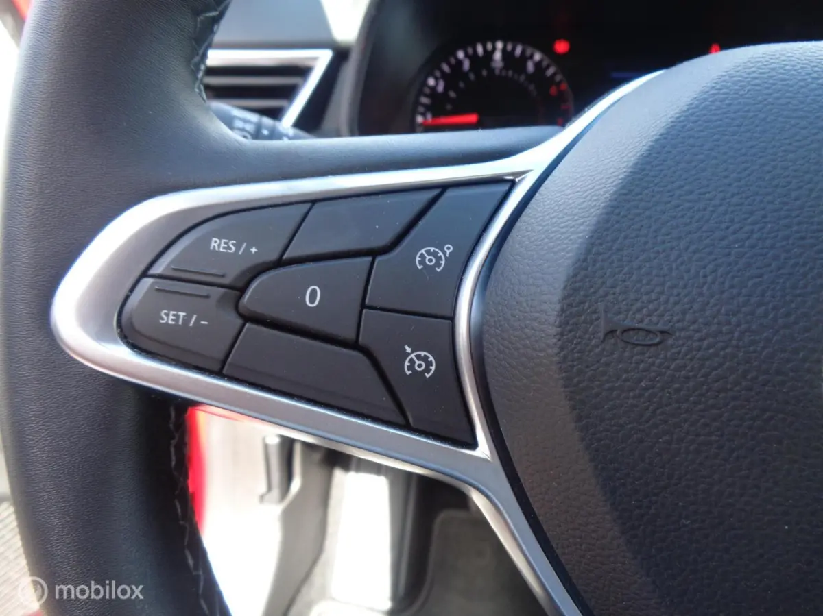 1.0 TCe Intens/Airco/Lm velgen/Carplay/PDC/Cruise/Full LED/1st eig/NIEUWSTAAT