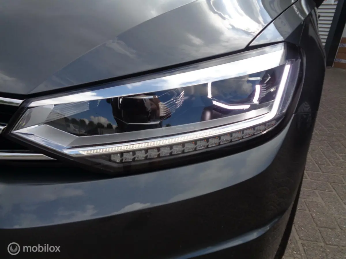 1.5 TSI Comfortline Business 7p/Airco/Pano/Stoelverw/Camera/Carplay/Navi/Trekhaak/Lm velgen/LED/1st eig