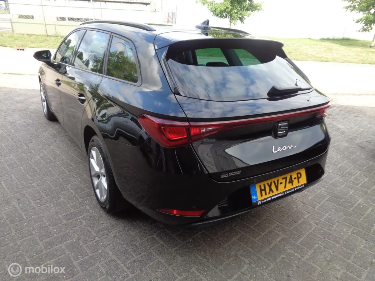 1.5 TSI Style Business/Airco/Lm velgen/Carplay/PDC/Cruise/1st eig/Full LED/Virtual/Navigatie/Key less/Zuinig in verbruik