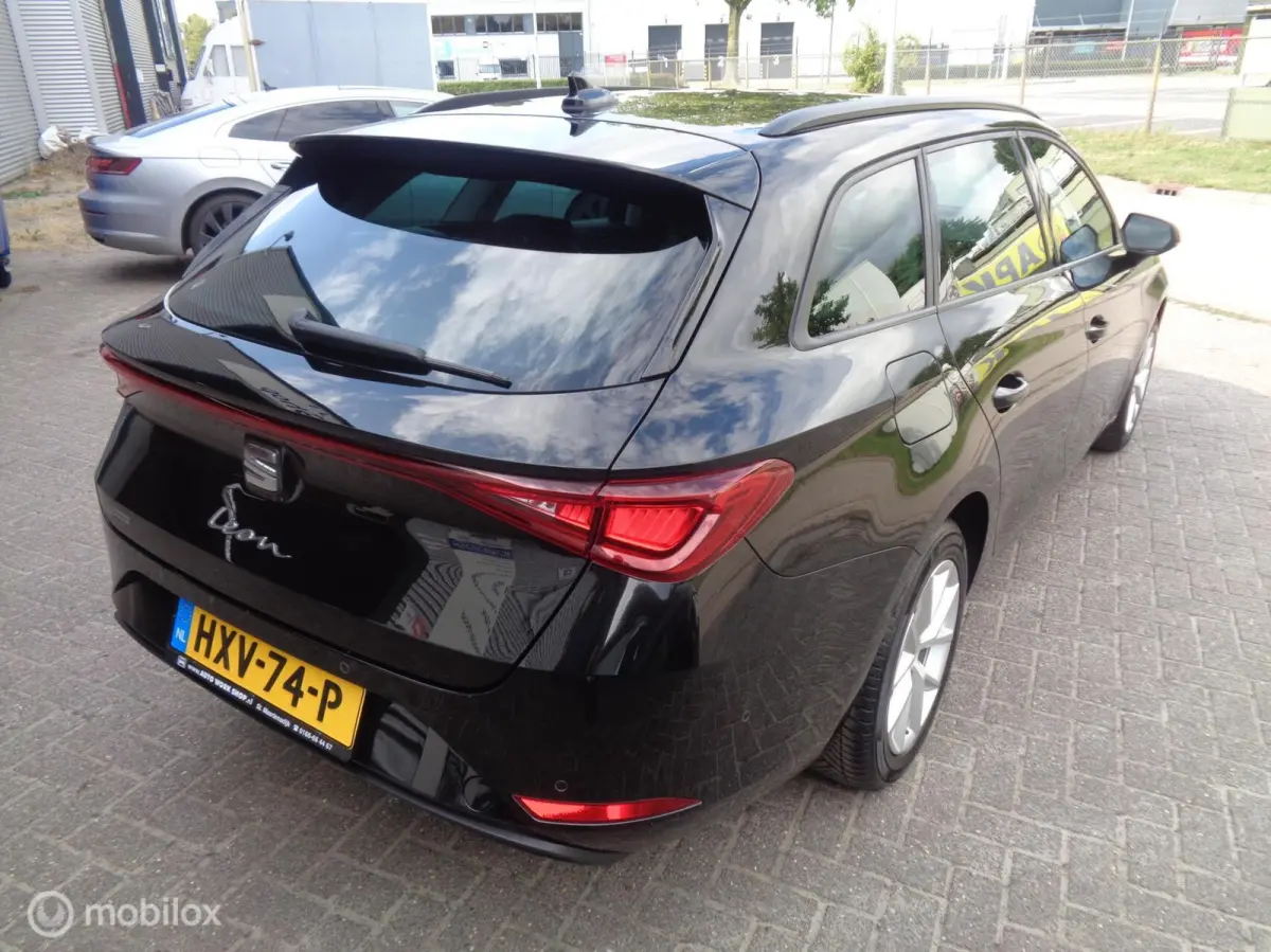 1.5 TSI Style Business/Airco/Lm velgen/Carplay/PDC/Cruise/1st eig/Full LED/Virtual/Navigatie/Key less/Zuinig in verbruik