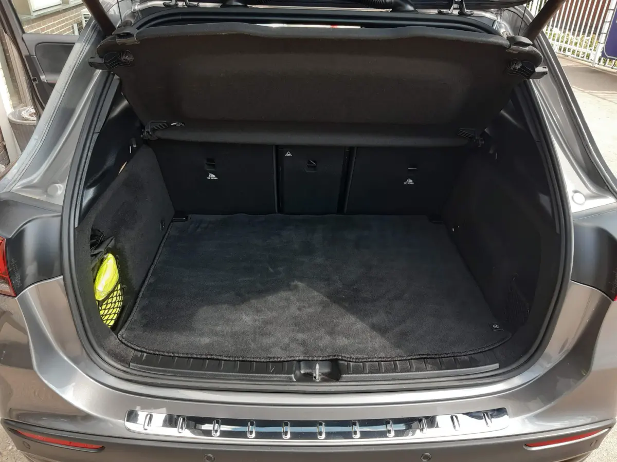 250 4MATIC AMG Line