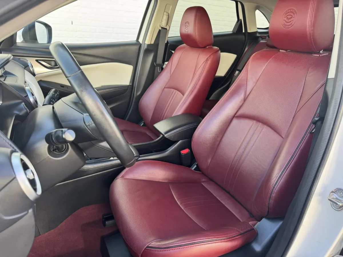 2.0 SkyActiv-G 121 Signature Adaptive cruise Climate control Head-up display 360 camera BOSE Apple Carplay Android Auto