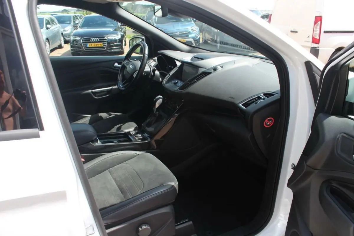 1.5 EcoBoost ST Line 4WD Xenon/Leder/Carplay/Trekhaak