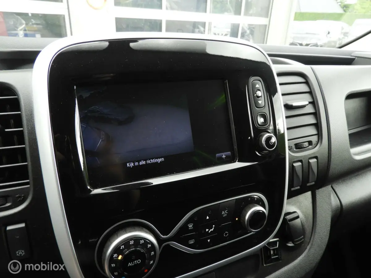 bestel 2.0 dCi 120 T29 L1H1 Comfort