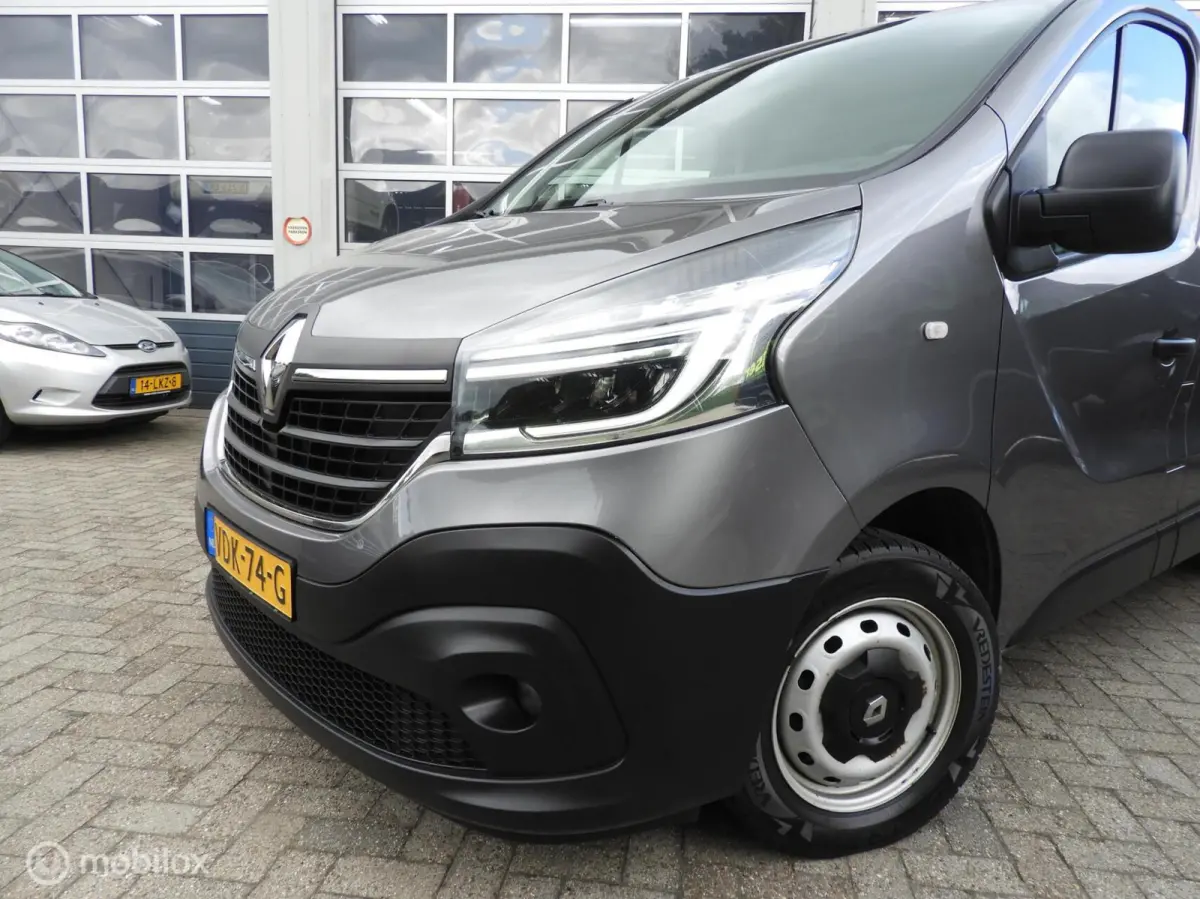 bestel 2.0 dCi 120 T29 L1H1 Comfort