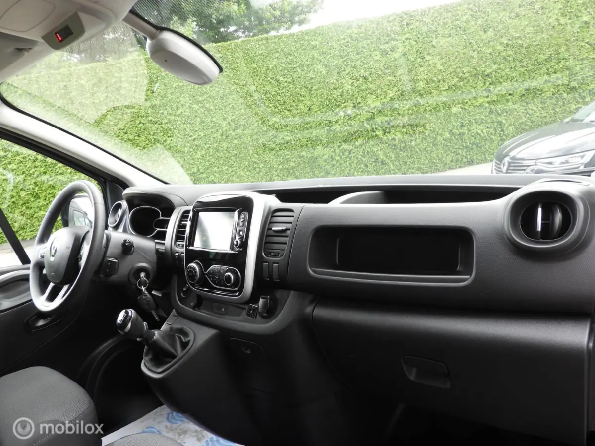 bestel 2.0 dCi 120 T29 L1H1 Comfort