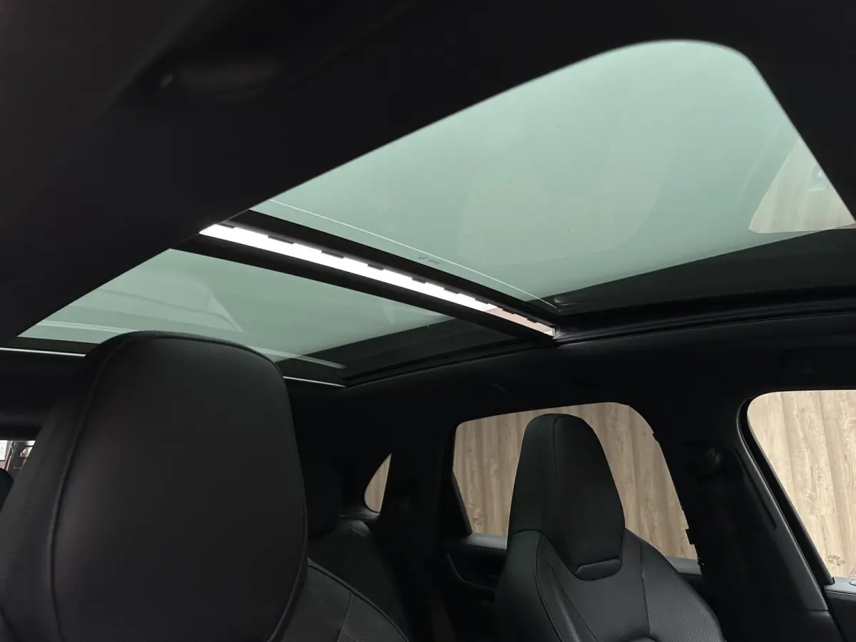 3.0 E-Hybrid Nwe model| Dak| Bose| Dubbel screen| Matrix LED| NL auto|