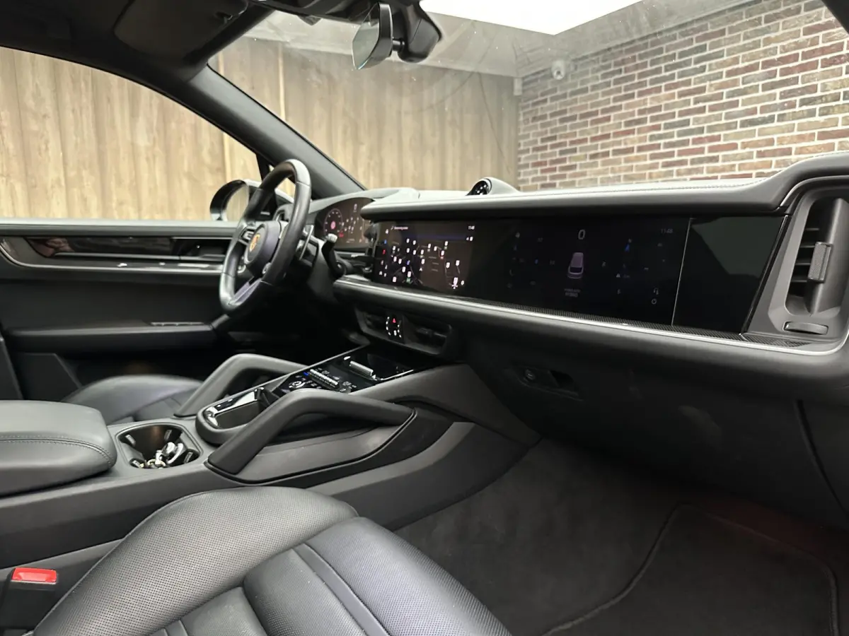 3.0 E-Hybrid Nwe model| Dak| Bose| Dubbel screen| Matrix LED| NL auto|