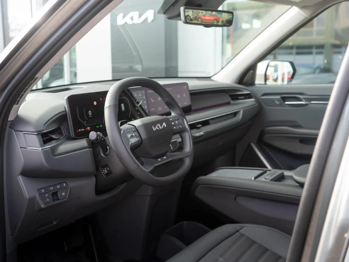 Plus Advanced AWD 99.8 kWh Dual Motor | Premium Audio | Camera | Stoel&Stuur Verwarming | Navi | 19" | Adapt. Cruise