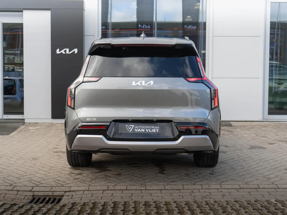 Plus Advanced AWD 99.8 kWh Dual Motor | Premium Audio | Camera | Stoel&Stuur Verwarming | Navi | 19" | Adapt. Cruise
