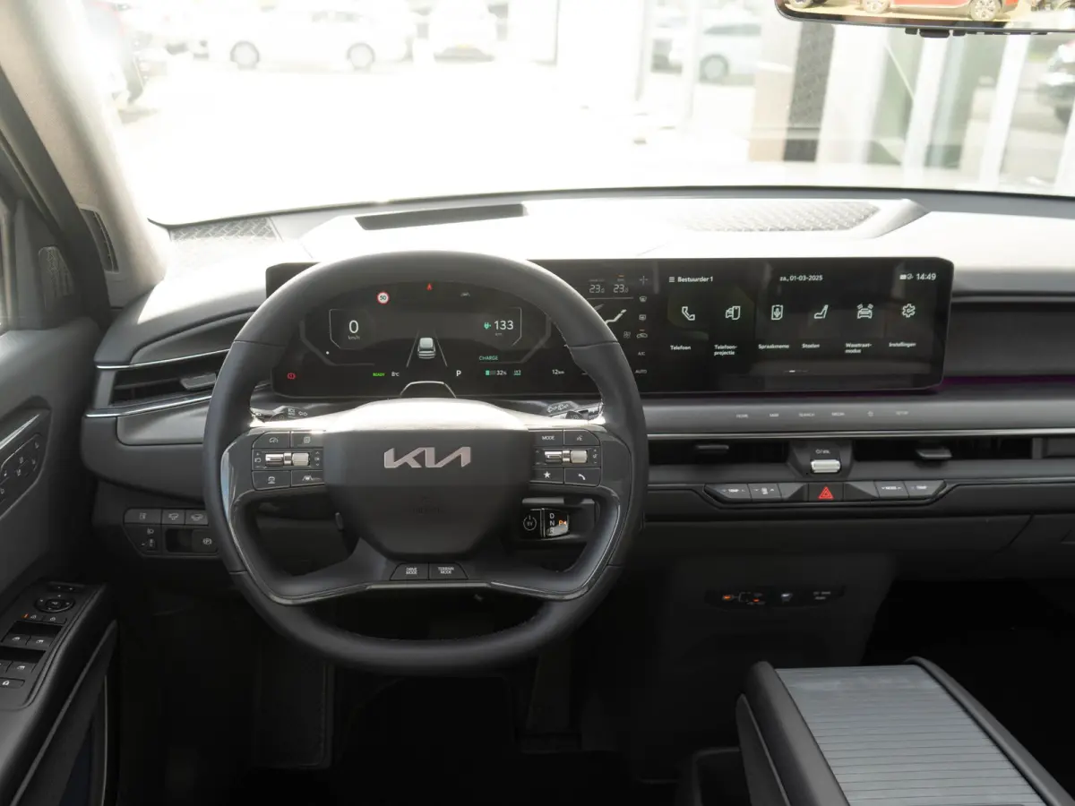 Plus Advanced AWD 99.8 kWh Dual Motor | Premium Audio | Camera | Stoel&Stuur Verwarming | Navi | 19" | Adapt. Cruise