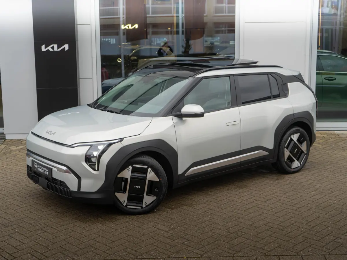Plus Advanced 81.4 kWh | Navi | 19" | Adapt. Cruise | Clima | Schuif/Kanteldak | Stoel&Stuurverw. | Priv Glass | BSM | Harman Kardon