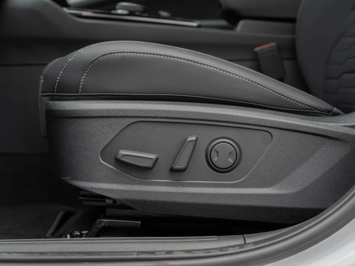 1.6 T-GDi Plug-in Hybrid AWD DynamicPlusLine | OP VOORRAAD  | Schuifkanteldak | Stoelverwarming |