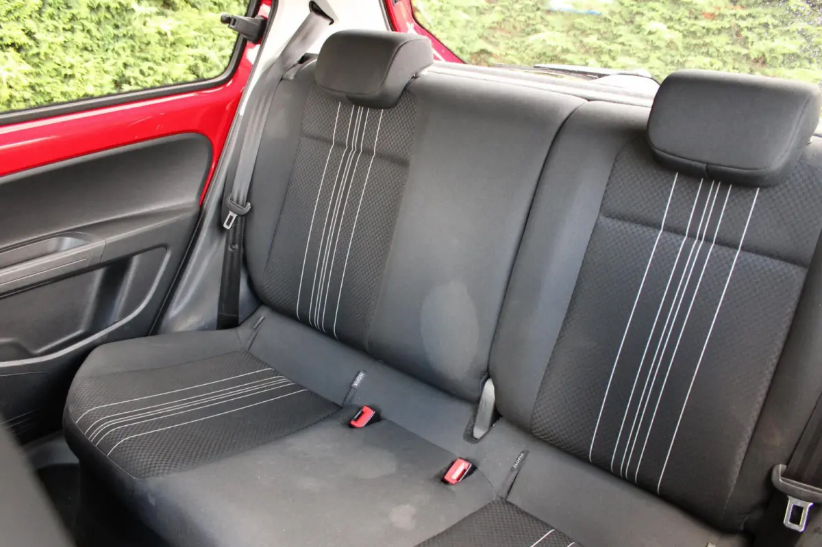 1.0 Sport Connect Allseason Navi Cruise SeatSound