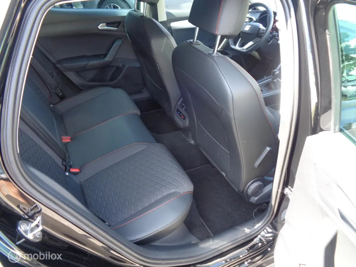 1.0 TSI FR/Airco/Lm velgen/Carplay/PDC/1 st eig/Slechts 50000km