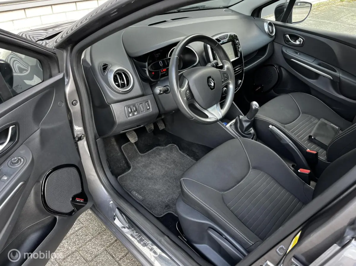 0.9 TCe Dynamique / SCHADE