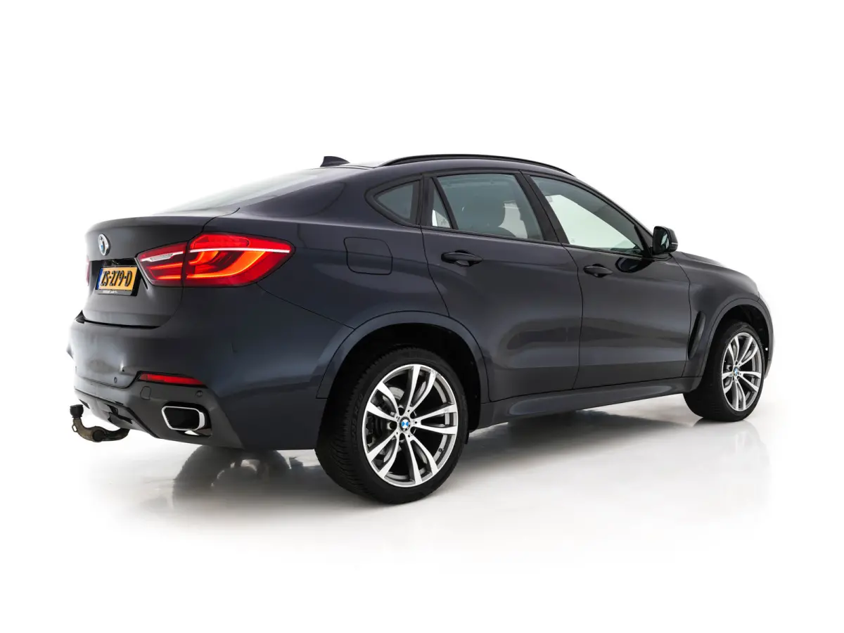 xDrive30d High Executive Design-Edition-Extravagance Aut. *PANO | LEATHER-ALCANTARA | FULL-LED | MEMORY-PACK | HEAD-UP | HIFI-SOUND | KEYLESS | DAB+ | BLIND-SPOT | CAMERA | HEATED-SPORTSEATS