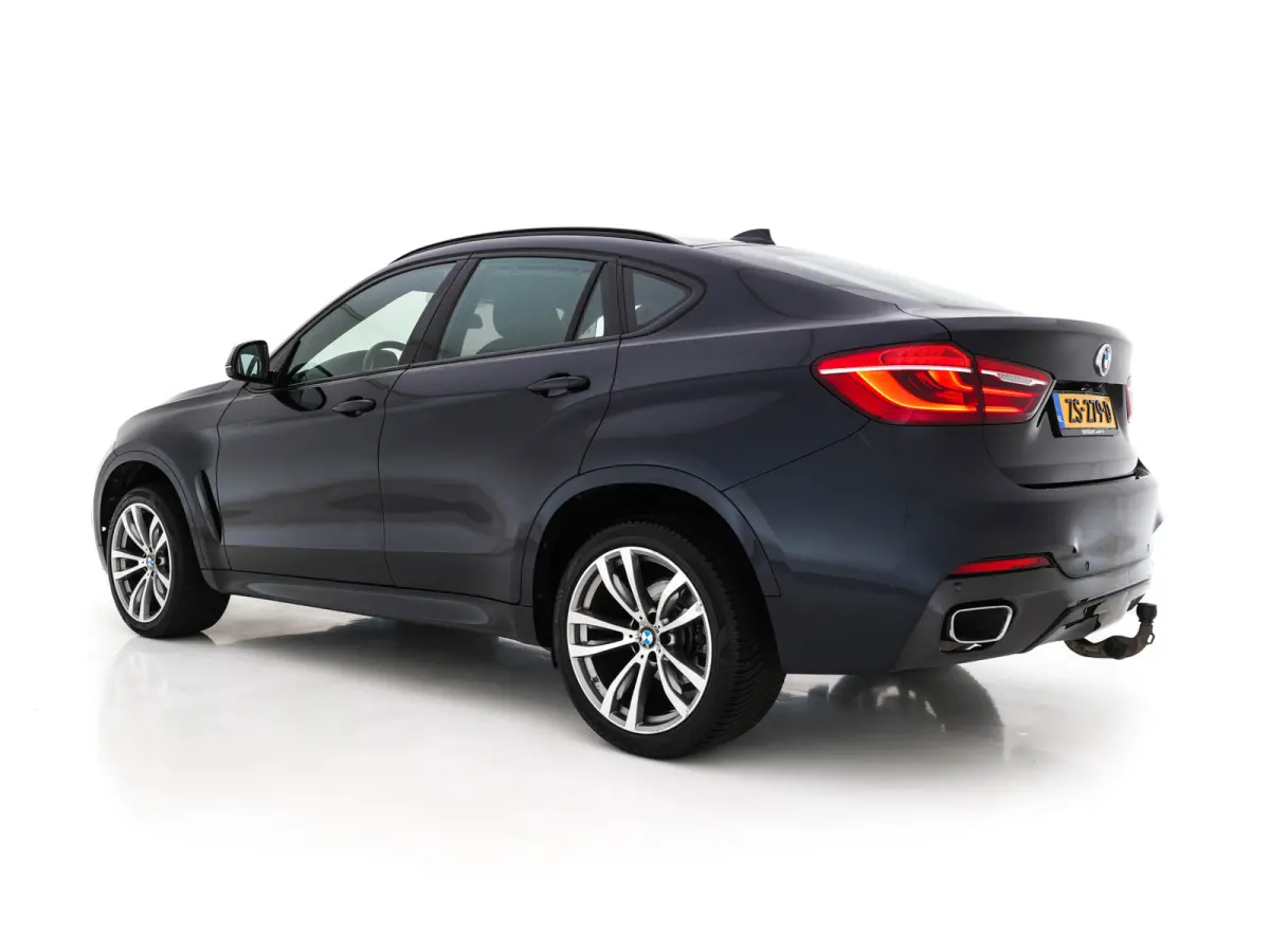 xDrive30d High Executive Design-Edition-Extravagance Aut. *PANO | LEATHER-ALCANTARA | FULL-LED | MEMORY-PACK | HEAD-UP | HIFI-SOUND | KEYLESS | DAB+ | BLIND-SPOT | CAMERA | HEATED-SPORTSEATS