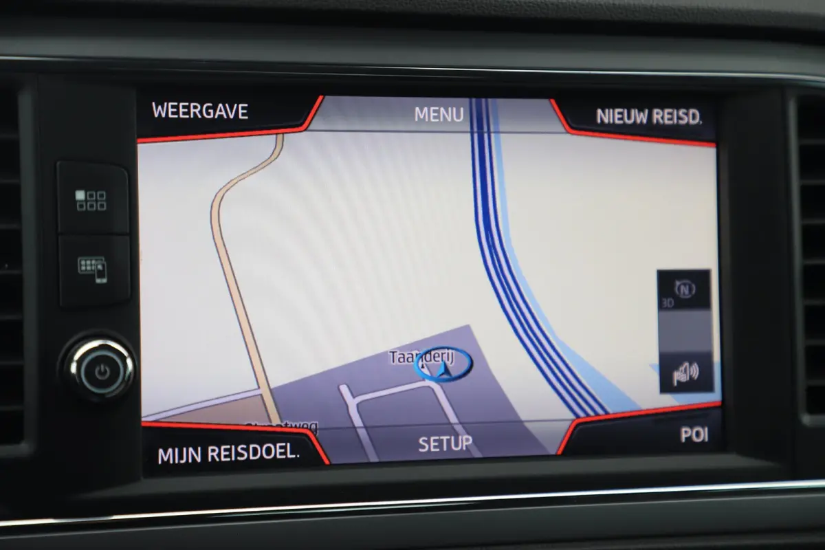 1.0 EcoTSI Style Business Intense DSG Automaat Navigatie Achteruitrijcamera Carplay Android Climate Cruise Control Rijstrooksensor