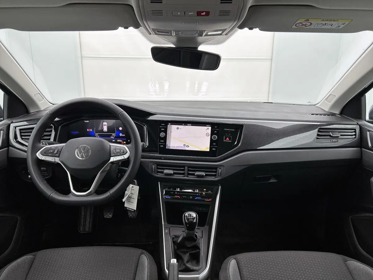 1.0 TSI Life Edition 95 PK | Navigatie | Camera | Apple Carplay draadloos | Android Auto draadloos | | Keyless access | Stoelverwarming | Climate Control | Digital Cockpit | Adaptive Cruise 