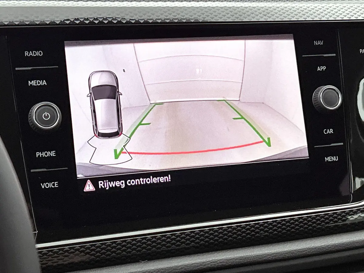 1.0 TSI Life Edition 95 PK | Navigatie | Camera | Apple Carplay draadloos | Android Auto draadloos | | Keyless access | Stoelverwarming | Climate Control | Digital Cockpit | Adaptive Cruise 