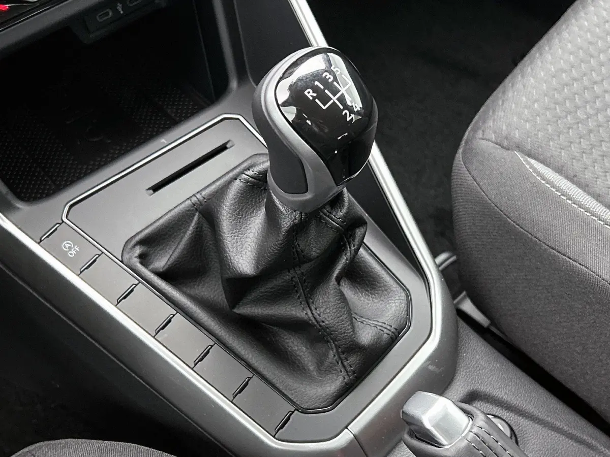 1.0 TSI Life Edition 95 PK | Navigatie | Camera | Apple Carplay draadloos | Android Auto draadloos | | Keyless access | Stoelverwarming | Climate Control | Digital Cockpit | Adaptive Cruise 