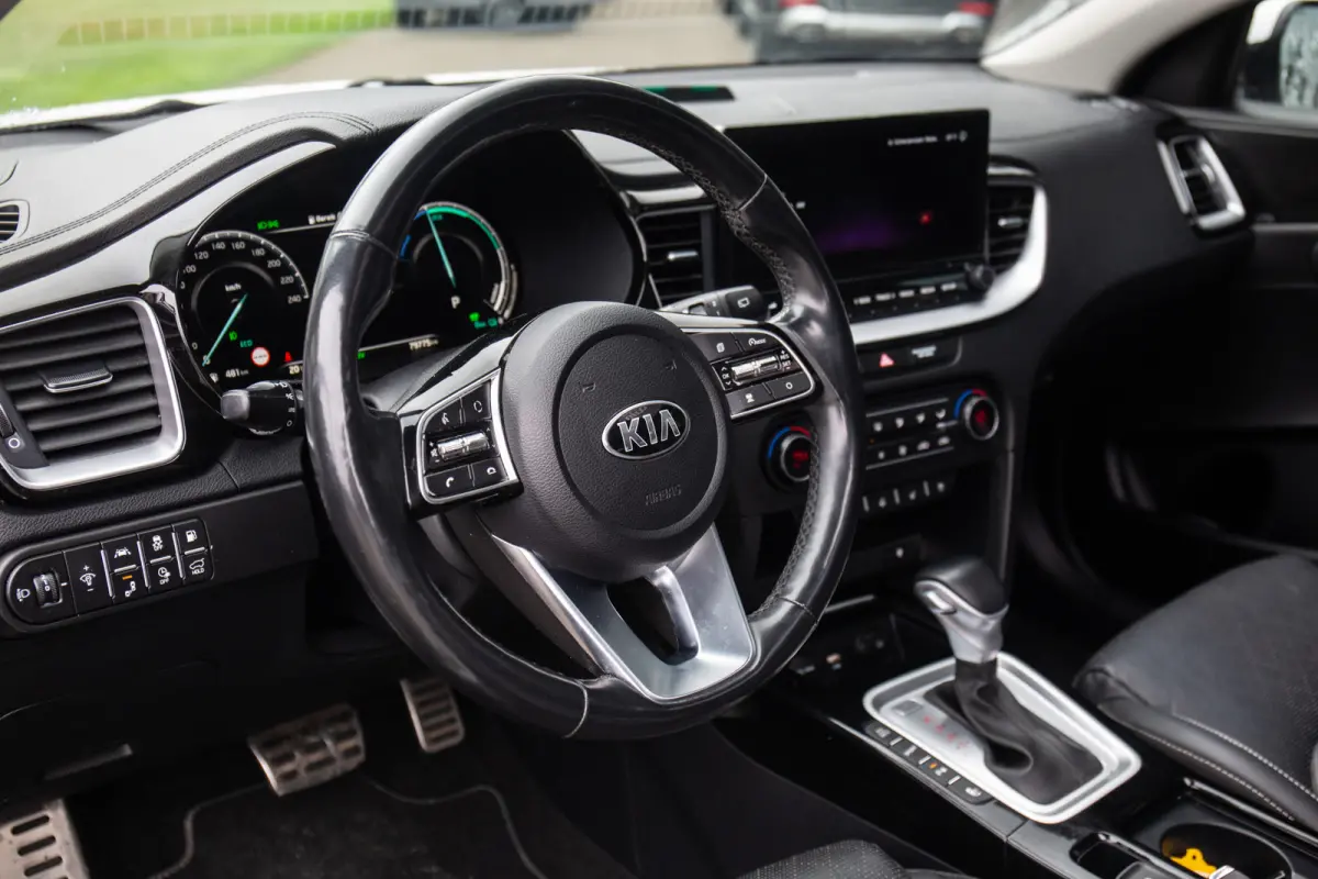 1.6 GDI PHEV ExecutiveLine , Panoramadak, Adaptive cruise, Leder, Stoelventilatie, Vol!